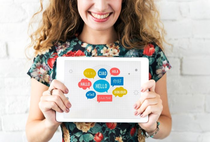 Why You Need to Avail Translation Services from Human Translators